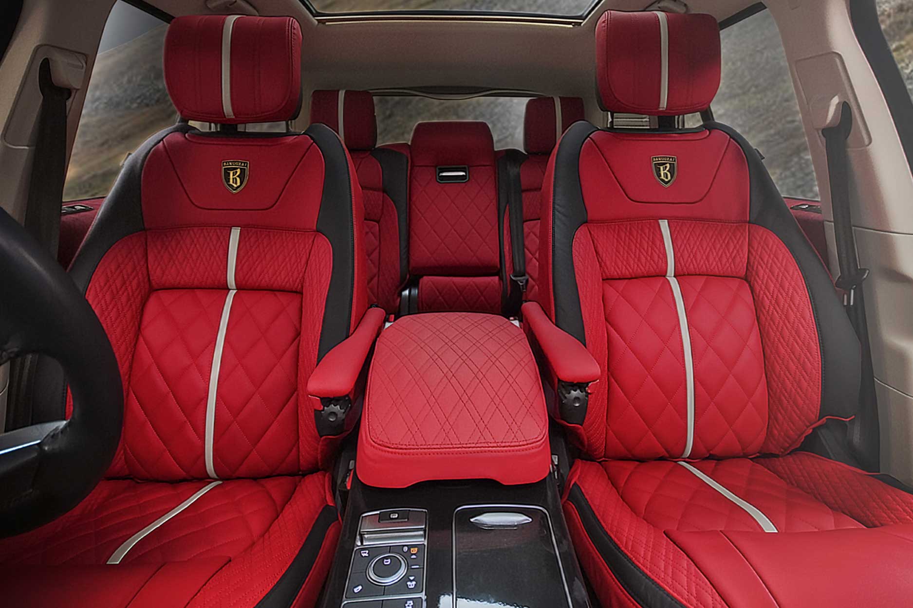 interior_gallery_bison_executive_405_red_cream_front_on